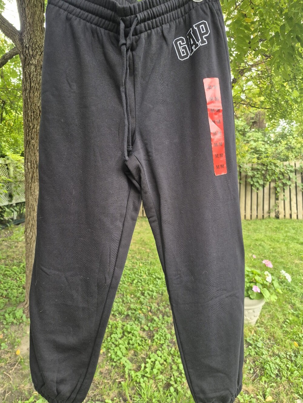 GAP Black Men’s Joggers with Red Accent